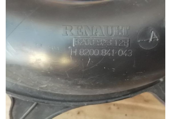 Резонатор повітряного фільтра, повітрозабірник Renault 1.5 dci, 8200923128, 8200841043